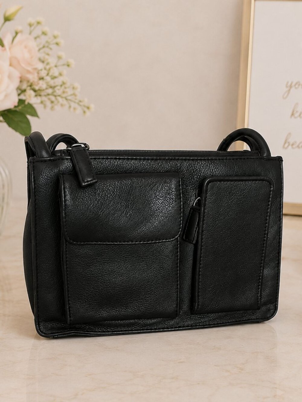 Vintage East West New York London Black Cowhide Leather Crossbody Handbag